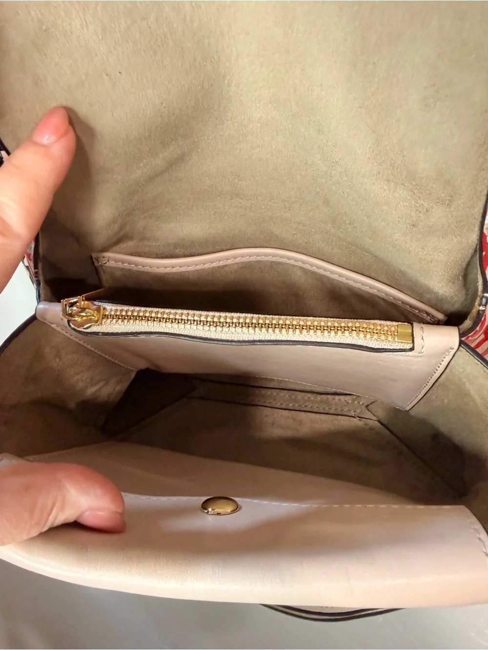 Michael Kors marks gently corner